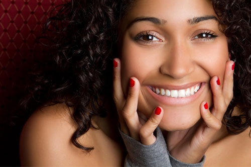 Your Cosmetic Dentist Can Lift Your Spirits