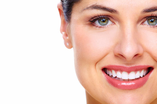 Teeth Whitening Treatment That Makes Sense [BLOG]