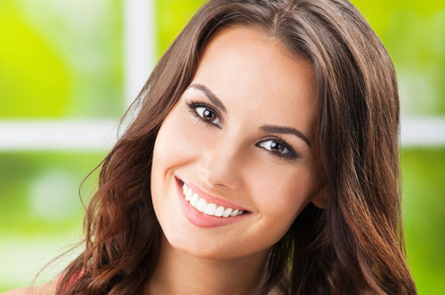 Enjoy a Radiant Smile With Our Teeth Whitening Options